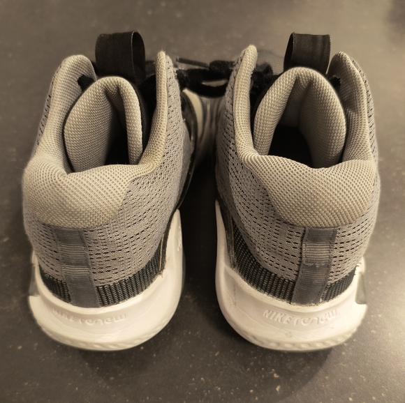 Nike KD Trey 5 X size 10.5 basketball shoes w/ box wolf grey - cool grey - Picture 5 of 7